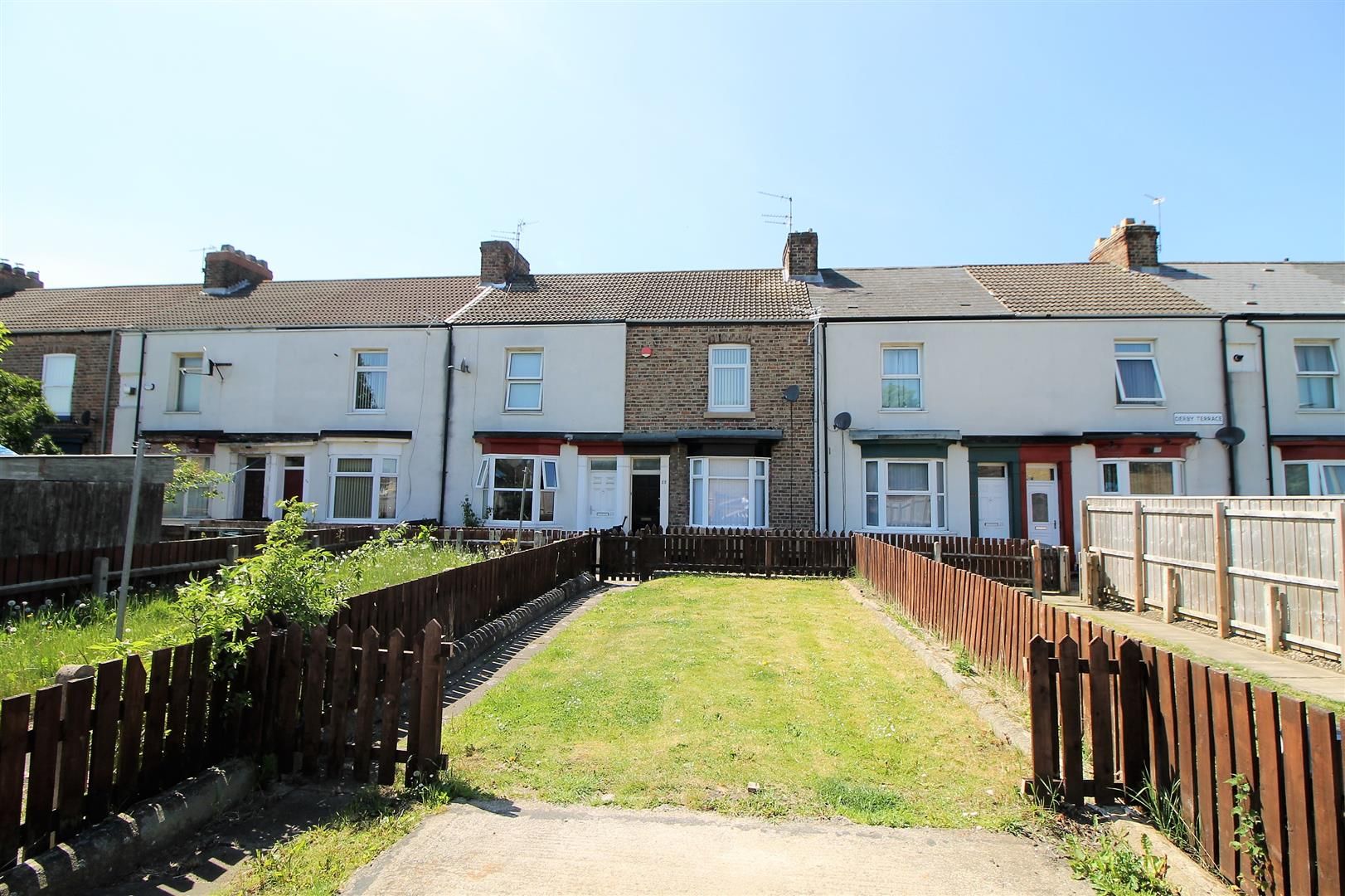 2 bed terraced house to rent in Derby Terrace, Thornaby, StocktonOn
