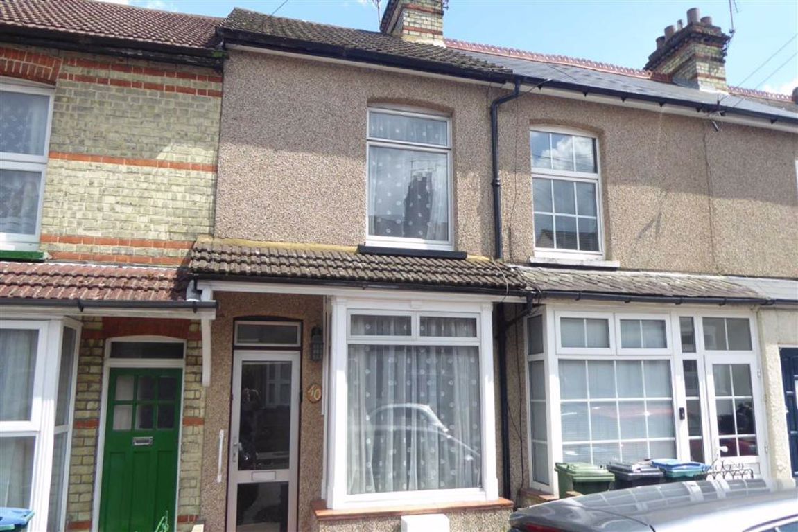 2 bed terraced house for sale in Grover Road, Oxhey Village, Watford