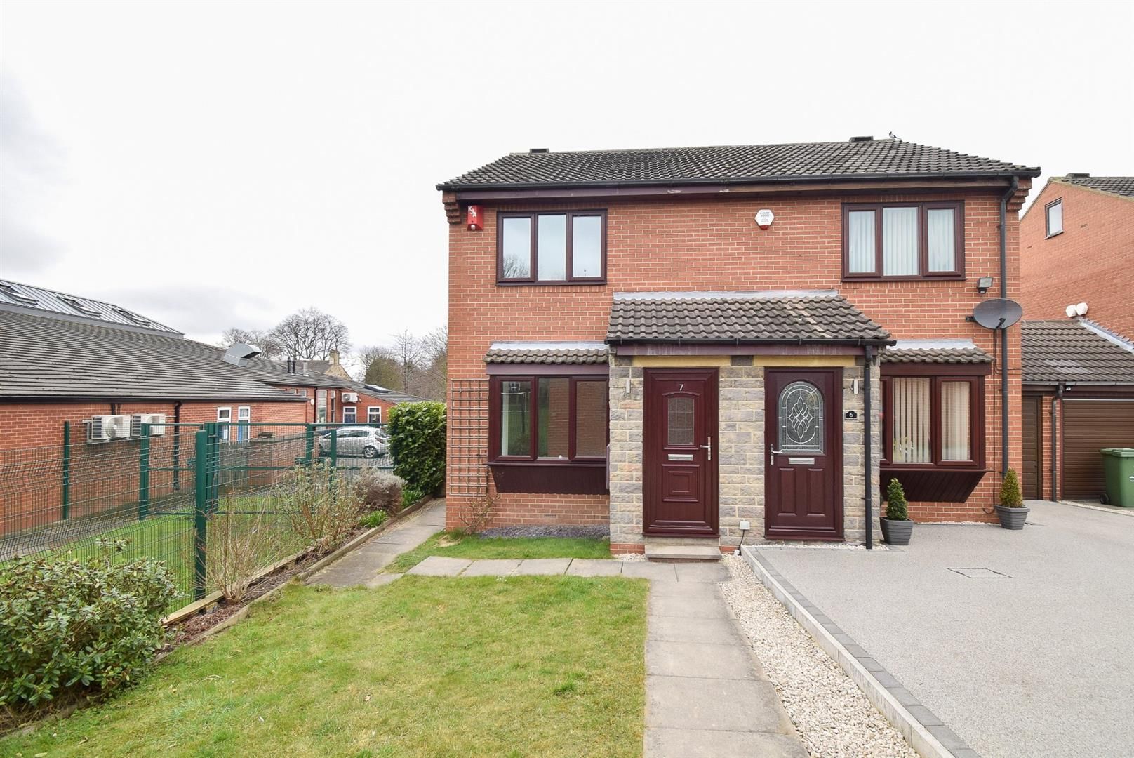 2 bed semidetached house to rent in The Hawthorns, Ossett WF5 Zoopla