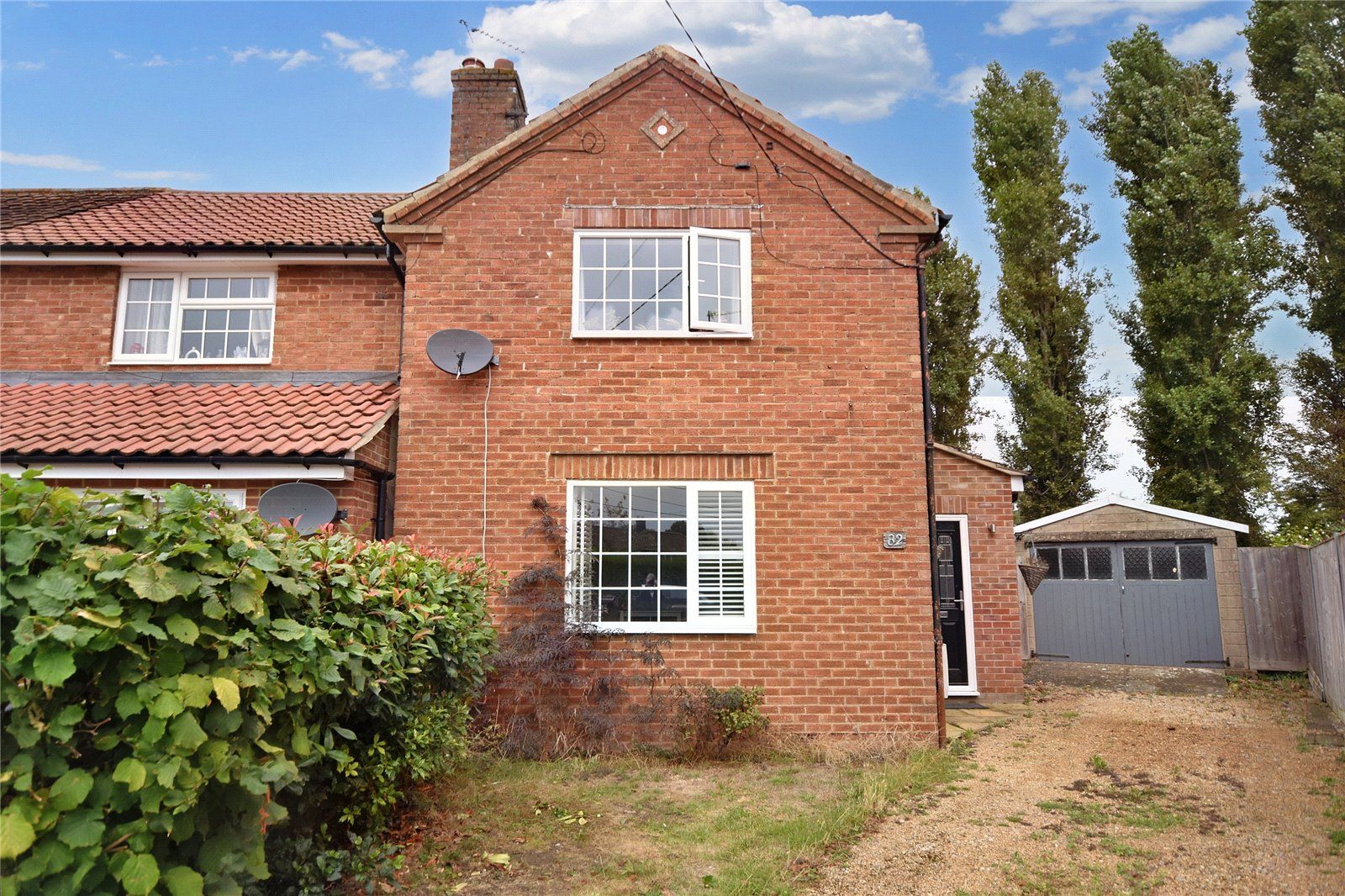 2 bed end terrace house to rent in Oxford Crescent, Didcot OX11 Zoopla