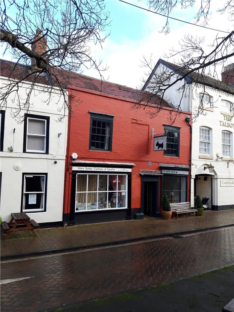 Retail premises to let in 15 High Street, Droitwich, Worcestershire WR9