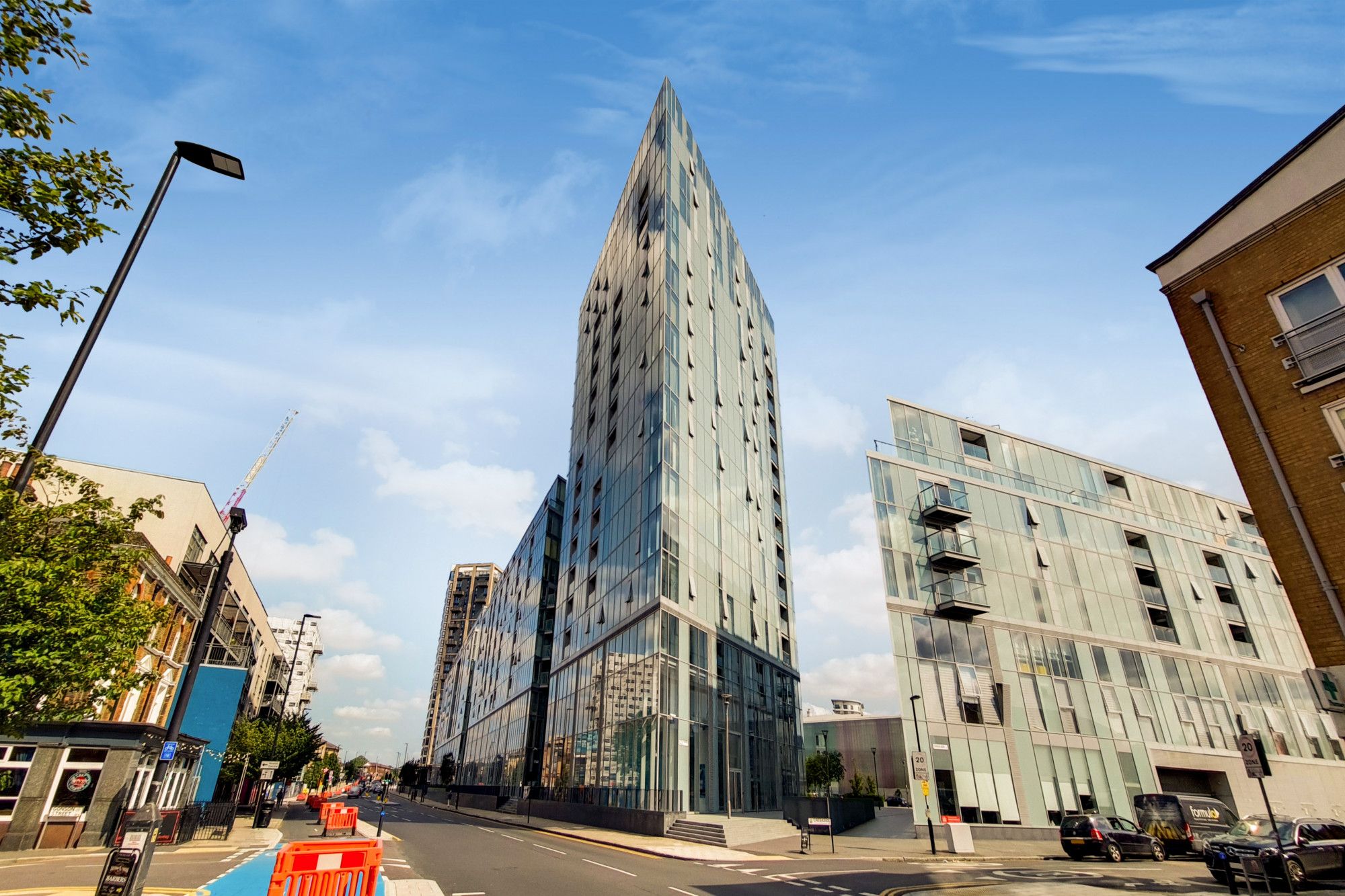1 bed flat to rent in Vertex Tower, 3 Harmony Place, London SE8 Zoopla