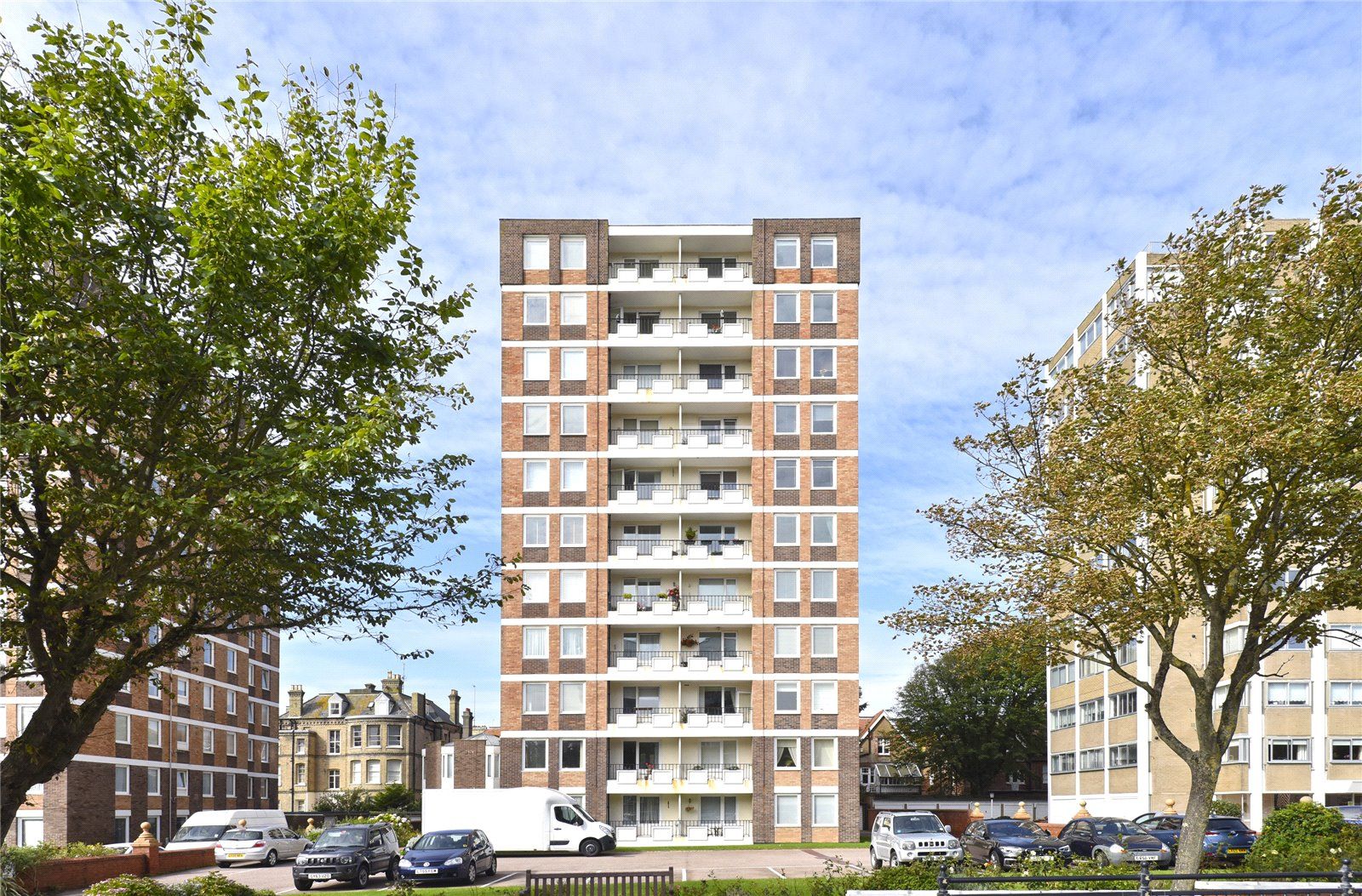 2 bed flat for sale in Grand Avenue, Hove, East Sussex BN3 Zoopla