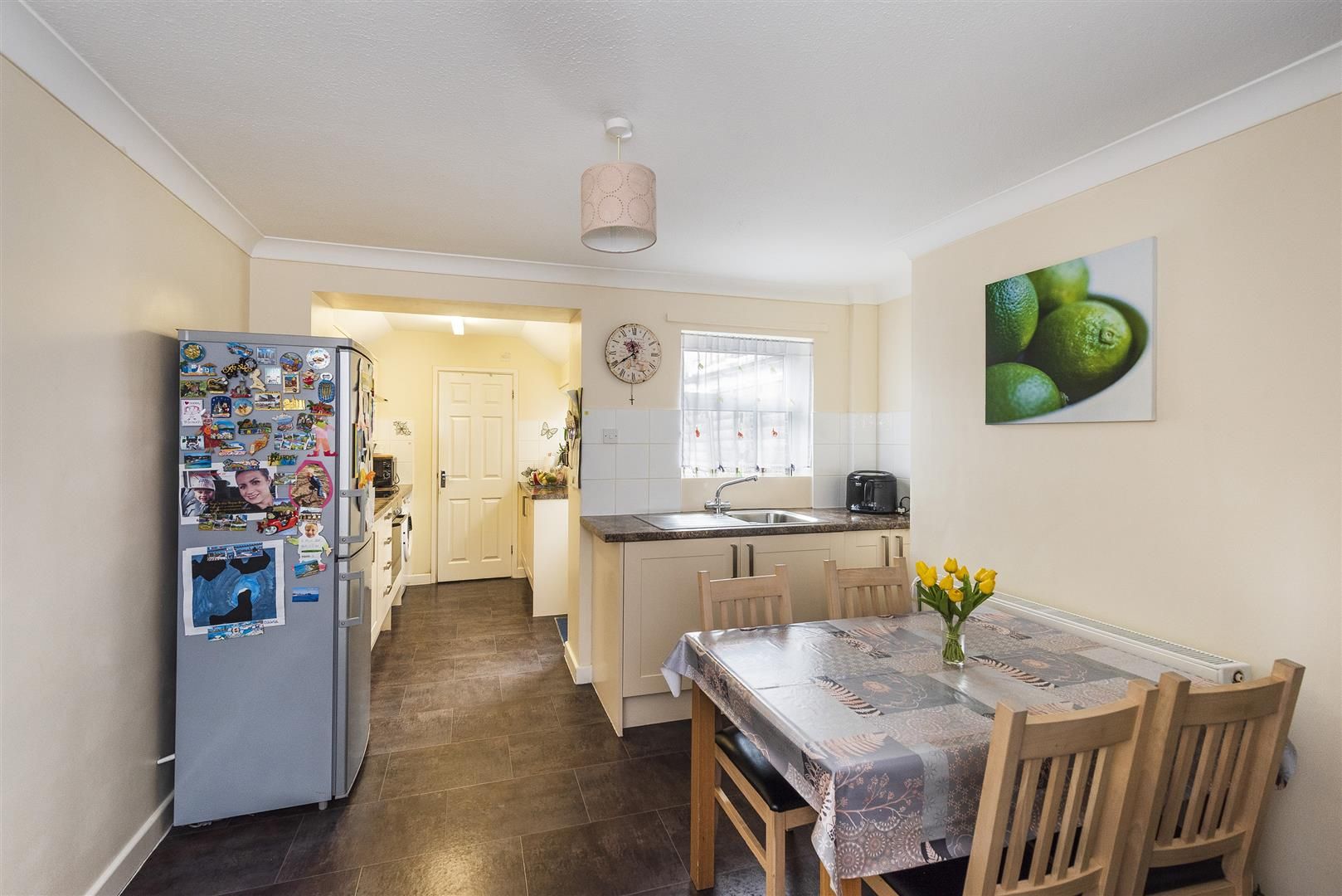 2 bed property to rent in Holford Street, Tonbridge TN9 Zoopla