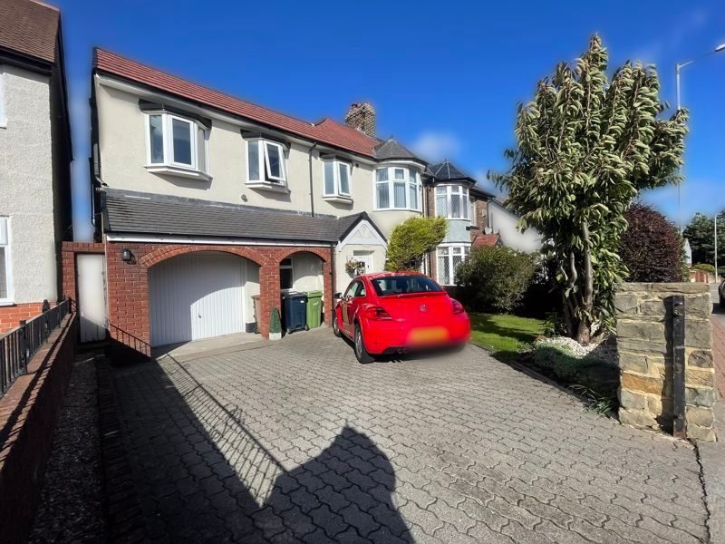5 bed semidetached house for sale in Durham Road, East Herrington