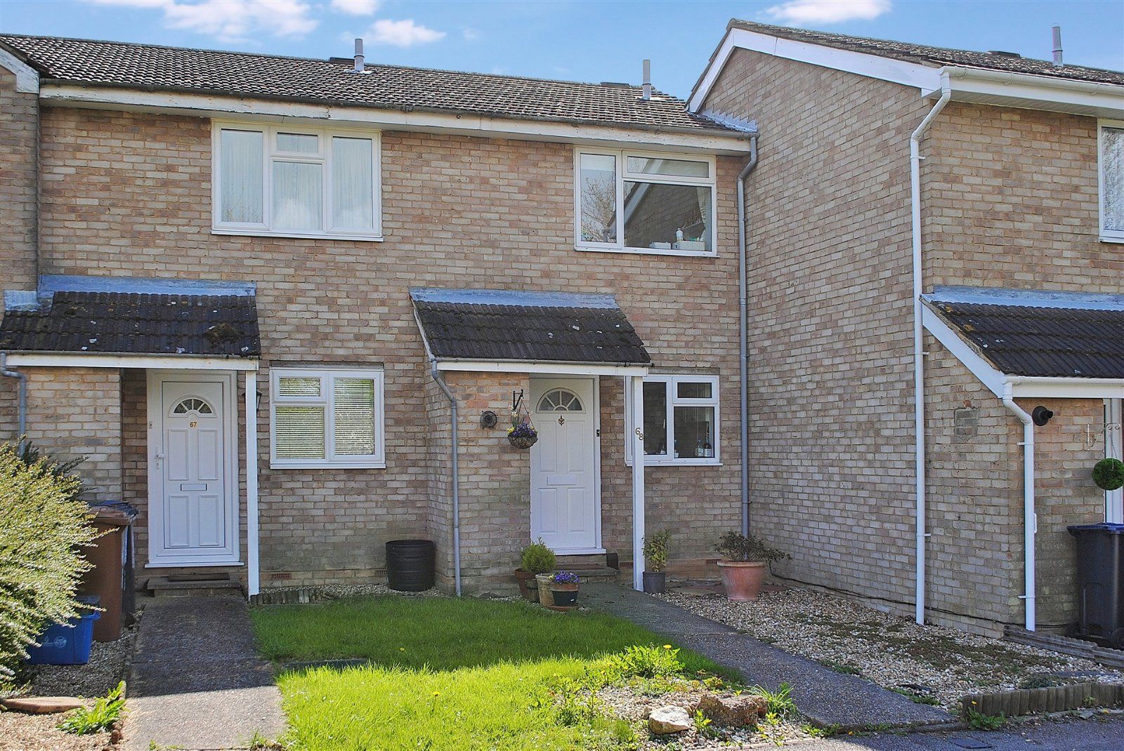 2 bed terraced house for sale in Appleton Fields, Stortford