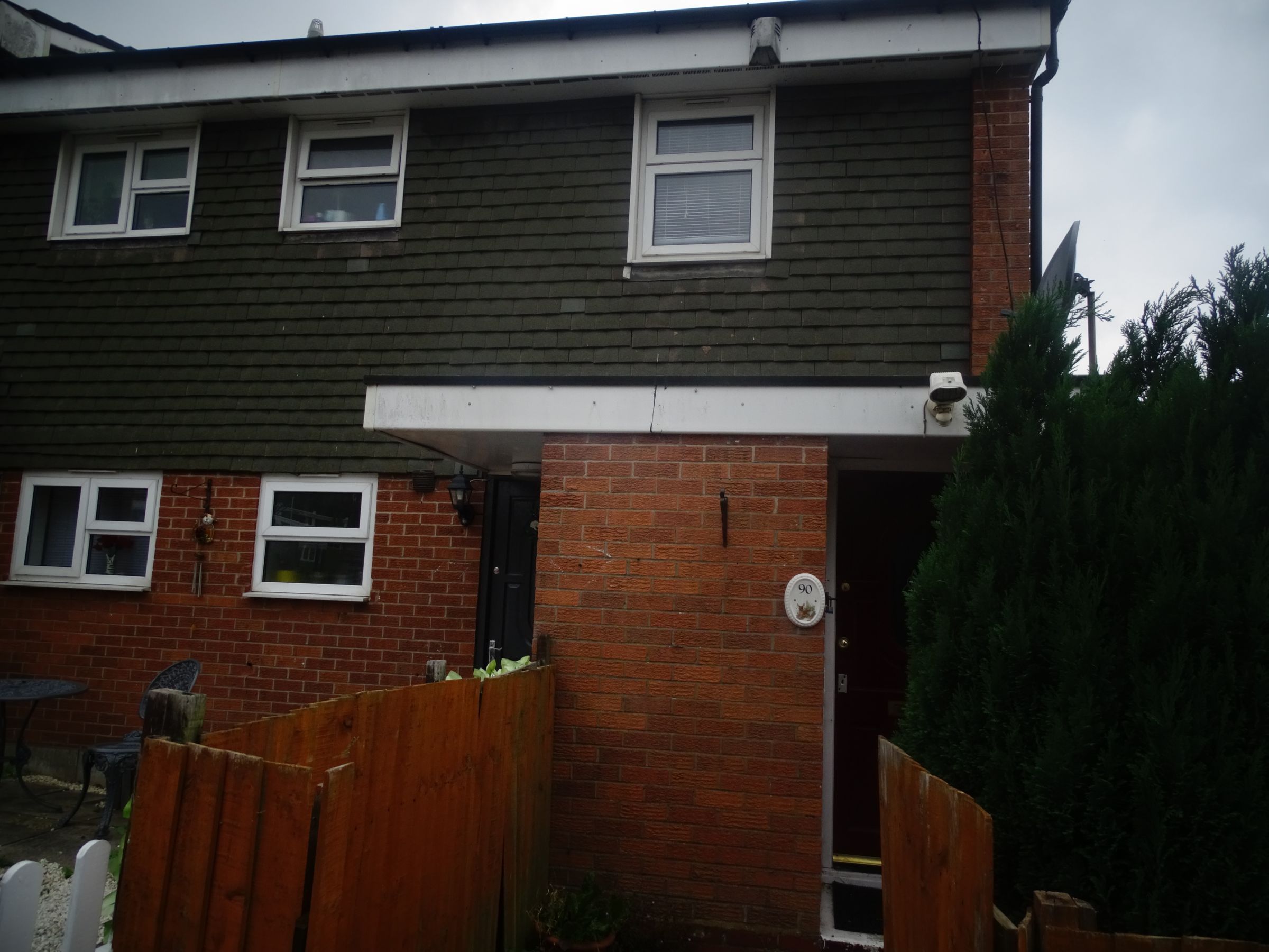 2 bed flat for sale in Princess Grove, West Bromwich B71 Zoopla