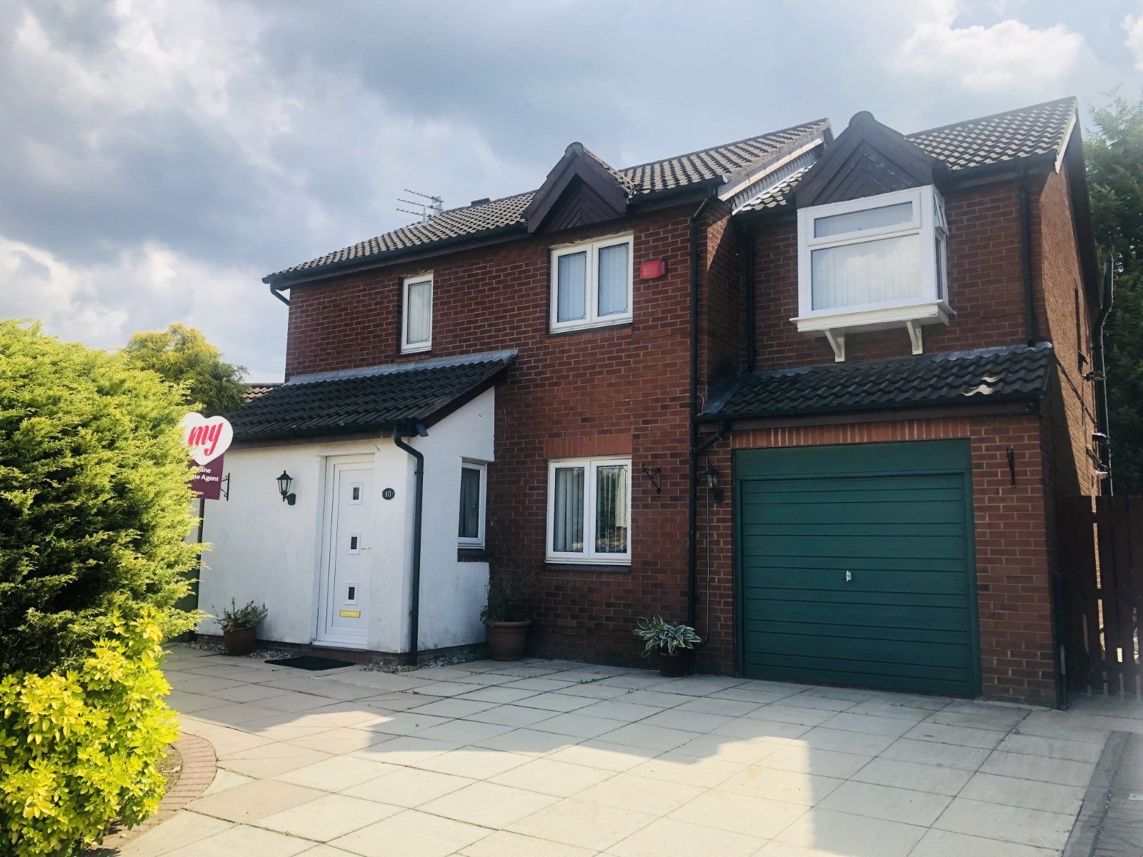4 bed detached house for sale in Bowmont Close, Cheadle Hulme, Cheadle