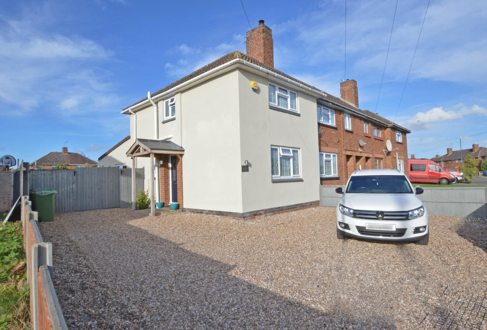 2 bed end terrace house for sale in Bucknill Crescent, Hillmorton