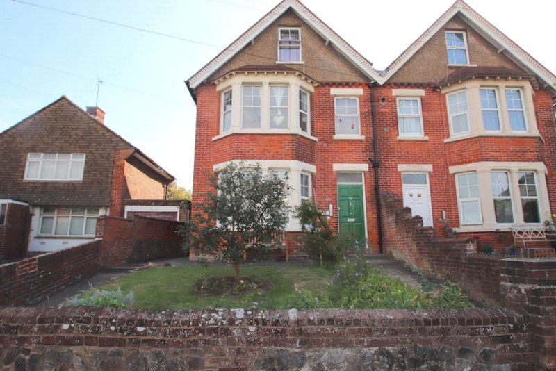 1 bed flat to rent in Arundel Road, Littlehampton, West Sussex BN17