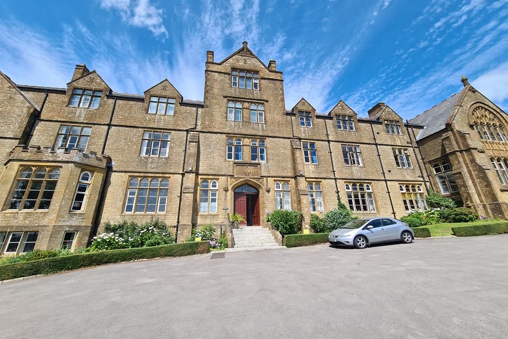 3 bed flat for sale in Mount Pleasant, Crewkerne TA18 Zoopla