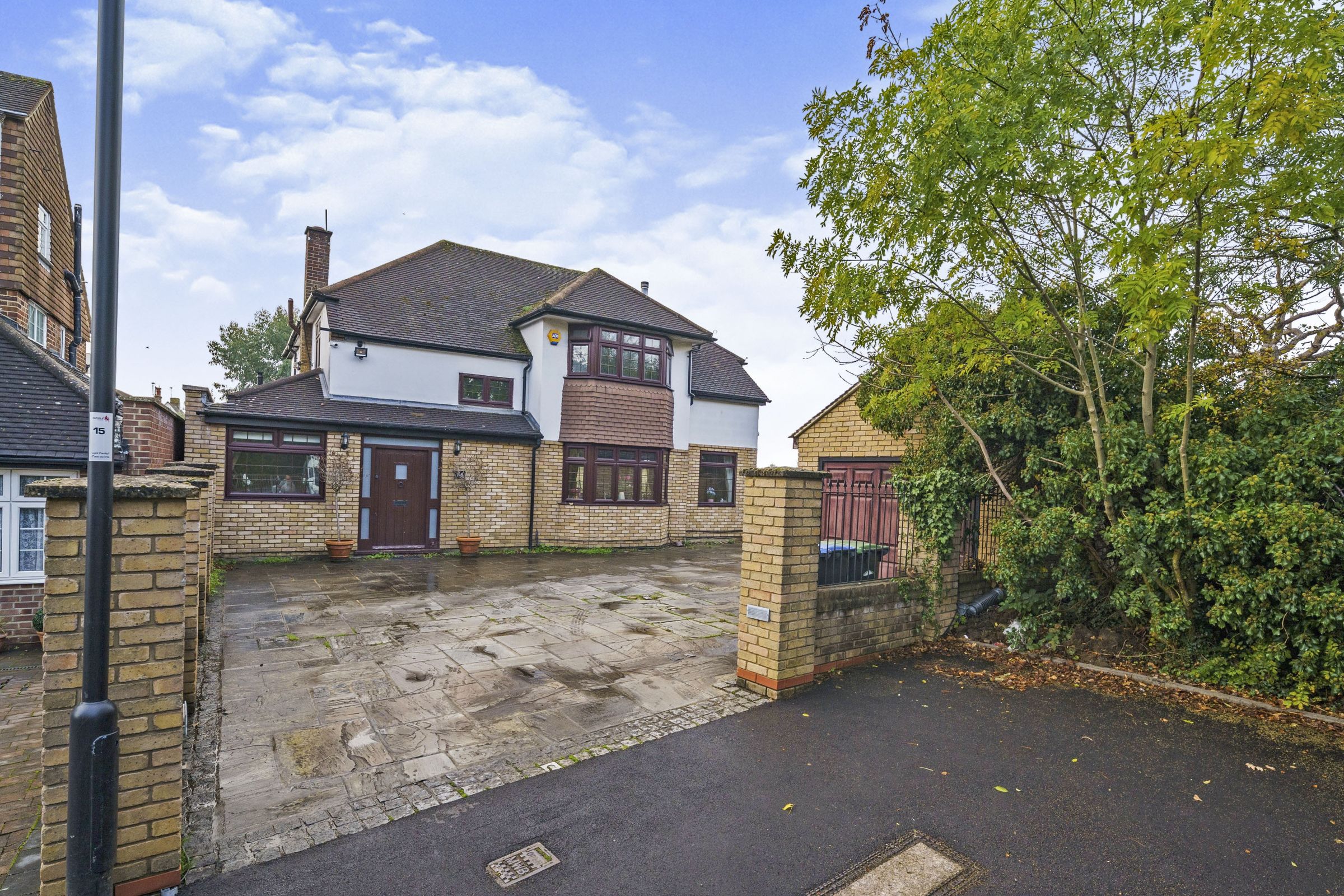 4 bed detached house for sale in Enfield Road, Enfield EN2 Zoopla
