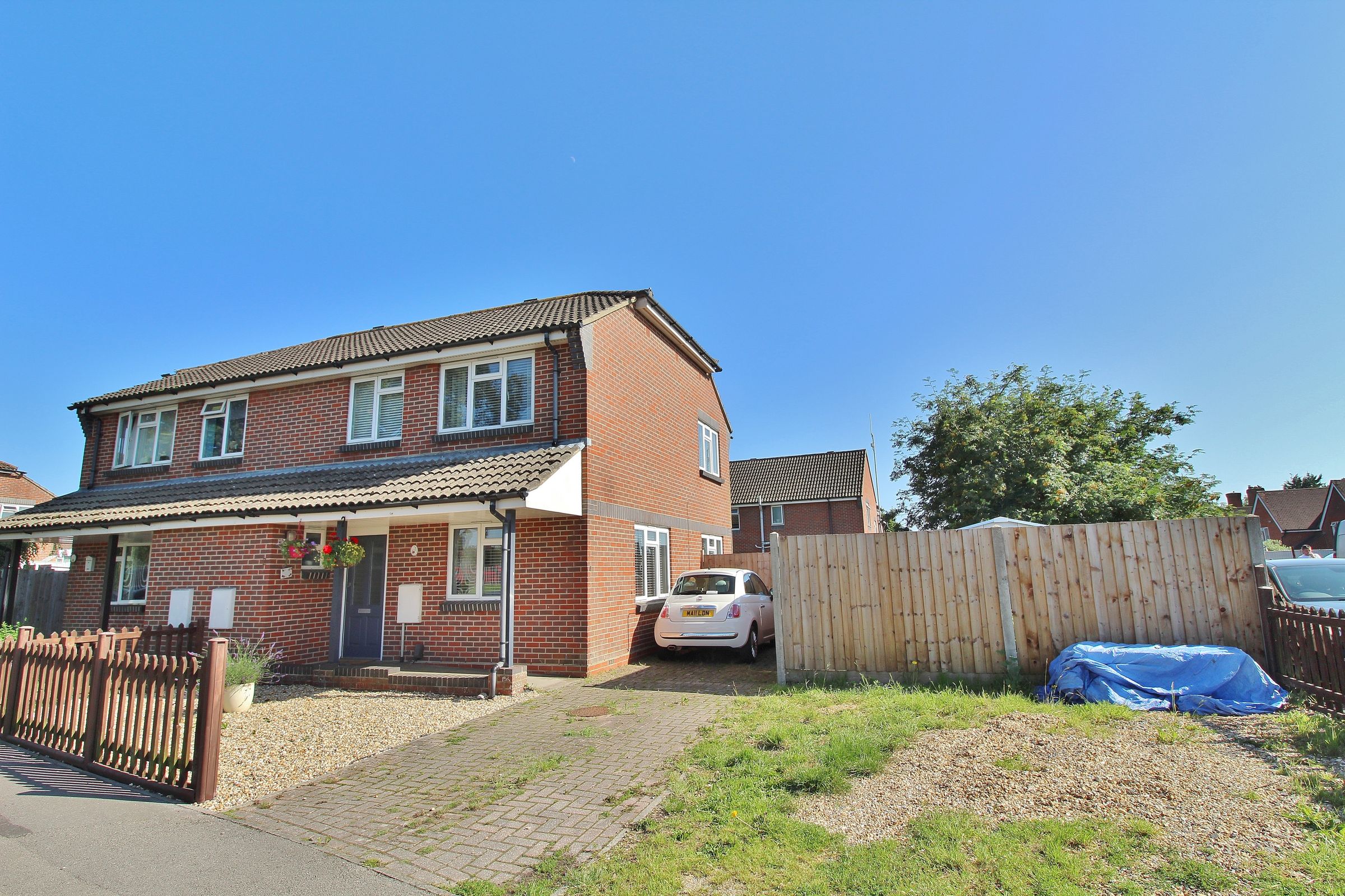 3 bed semidetached house for sale in Martin Road, Havant PO9 Zoopla