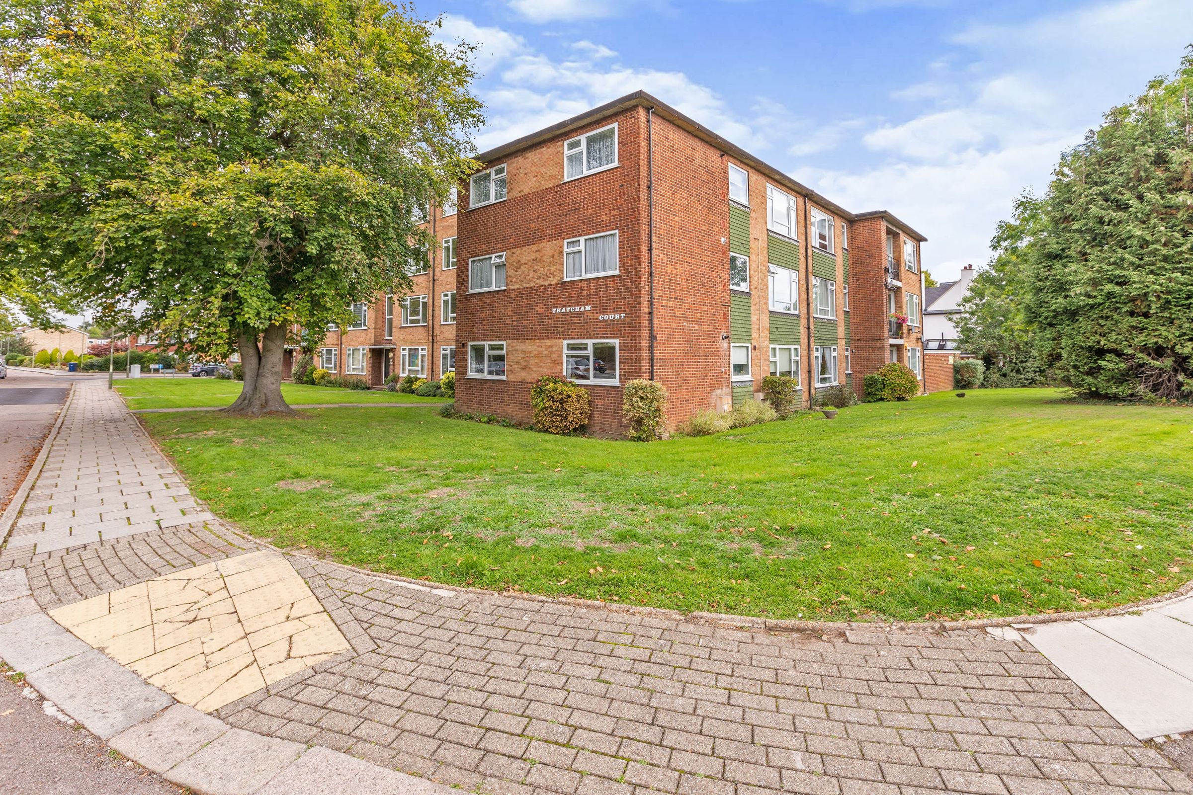 2 bed flat for sale in High Road, London N20 Zoopla