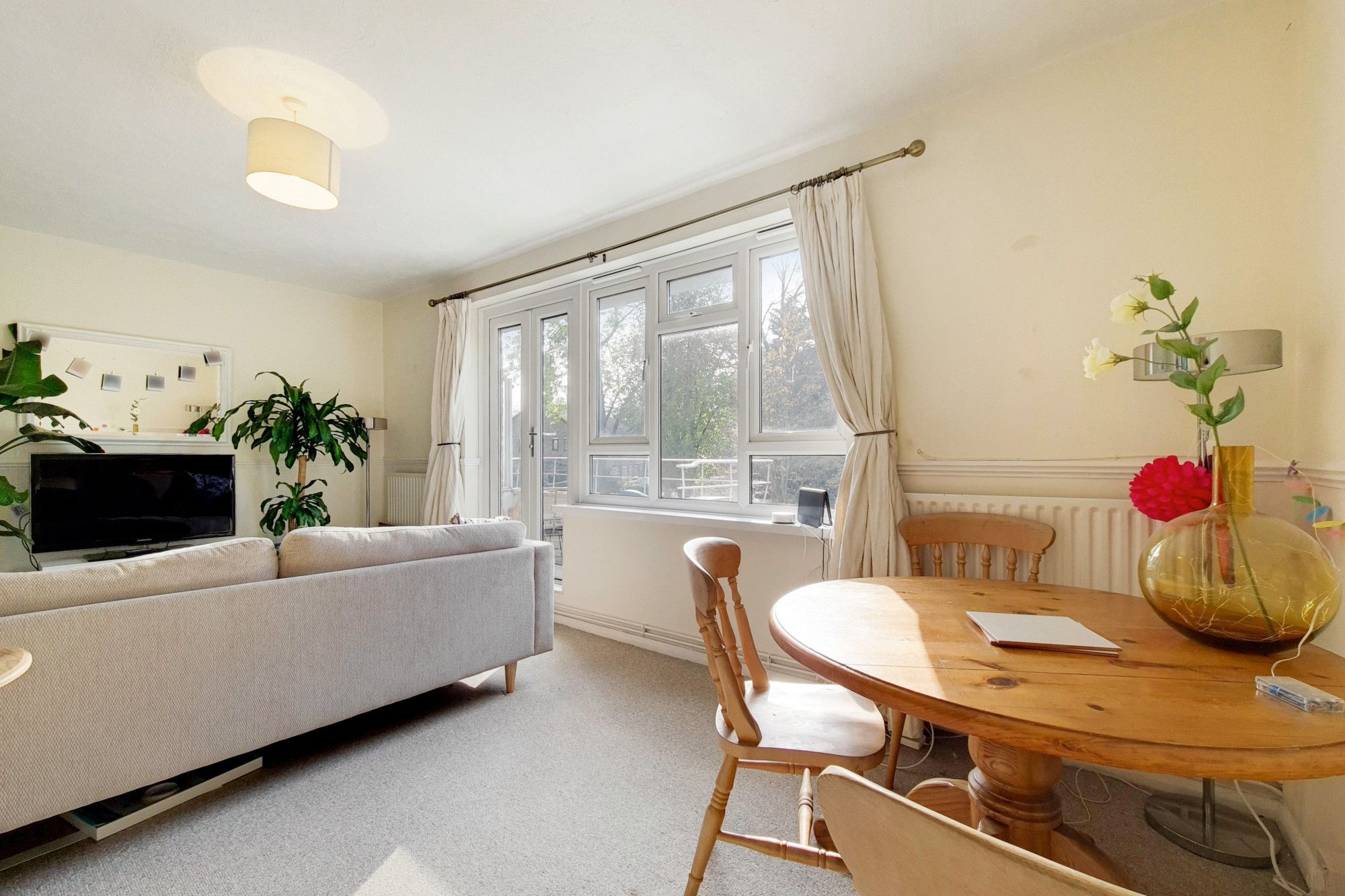 2 bed flat to rent in Prendergast Road, London SE3 Zoopla