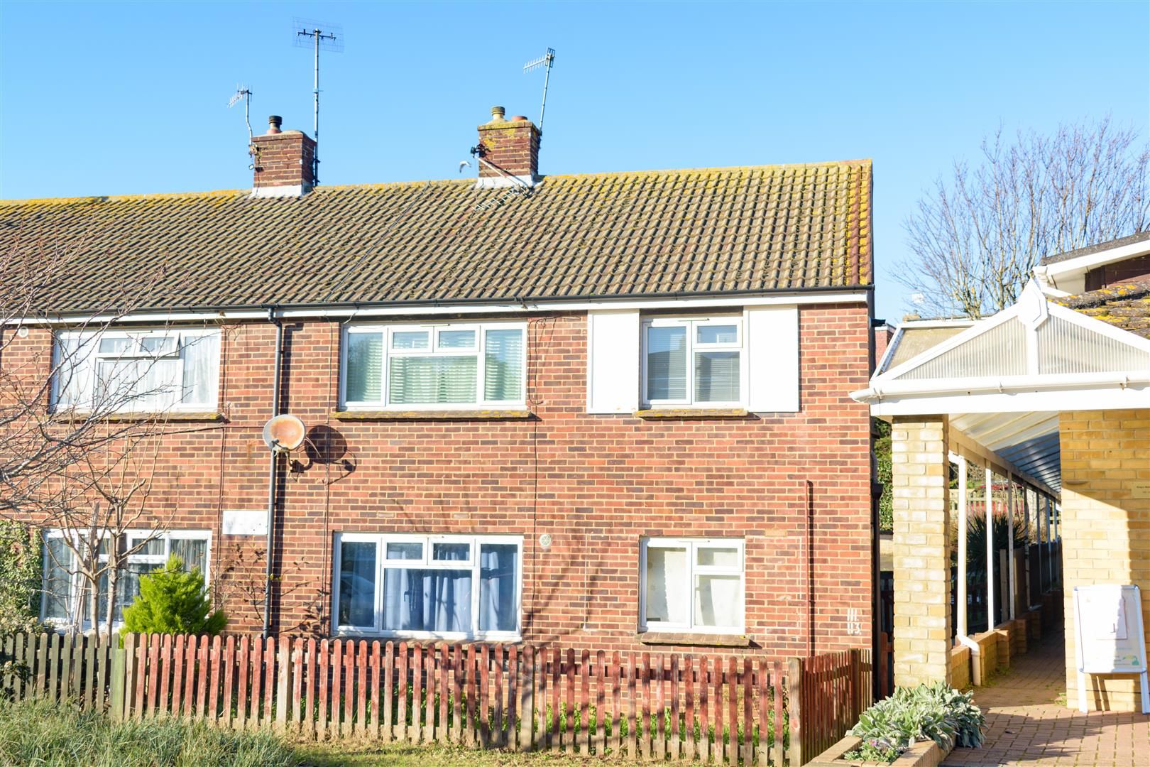 1 bed flat for sale in Vale Road, Seaford BN25 Zoopla