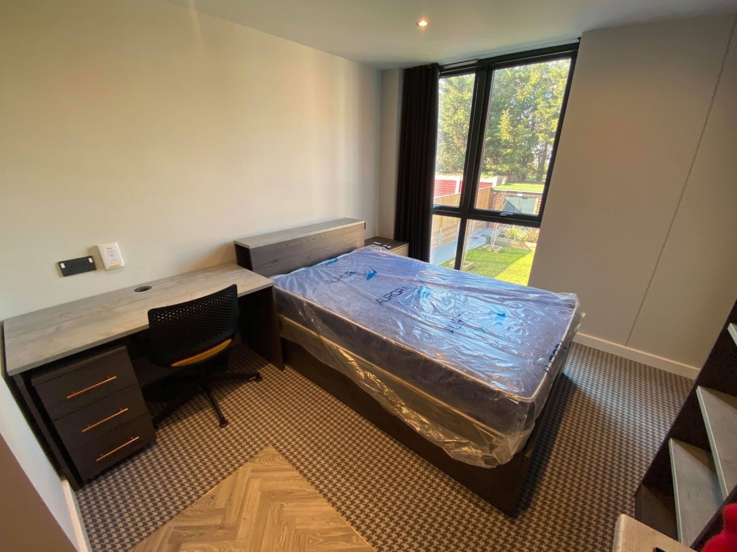 Studio to rent in Kenton Road, Harrow HA3 Zoopla