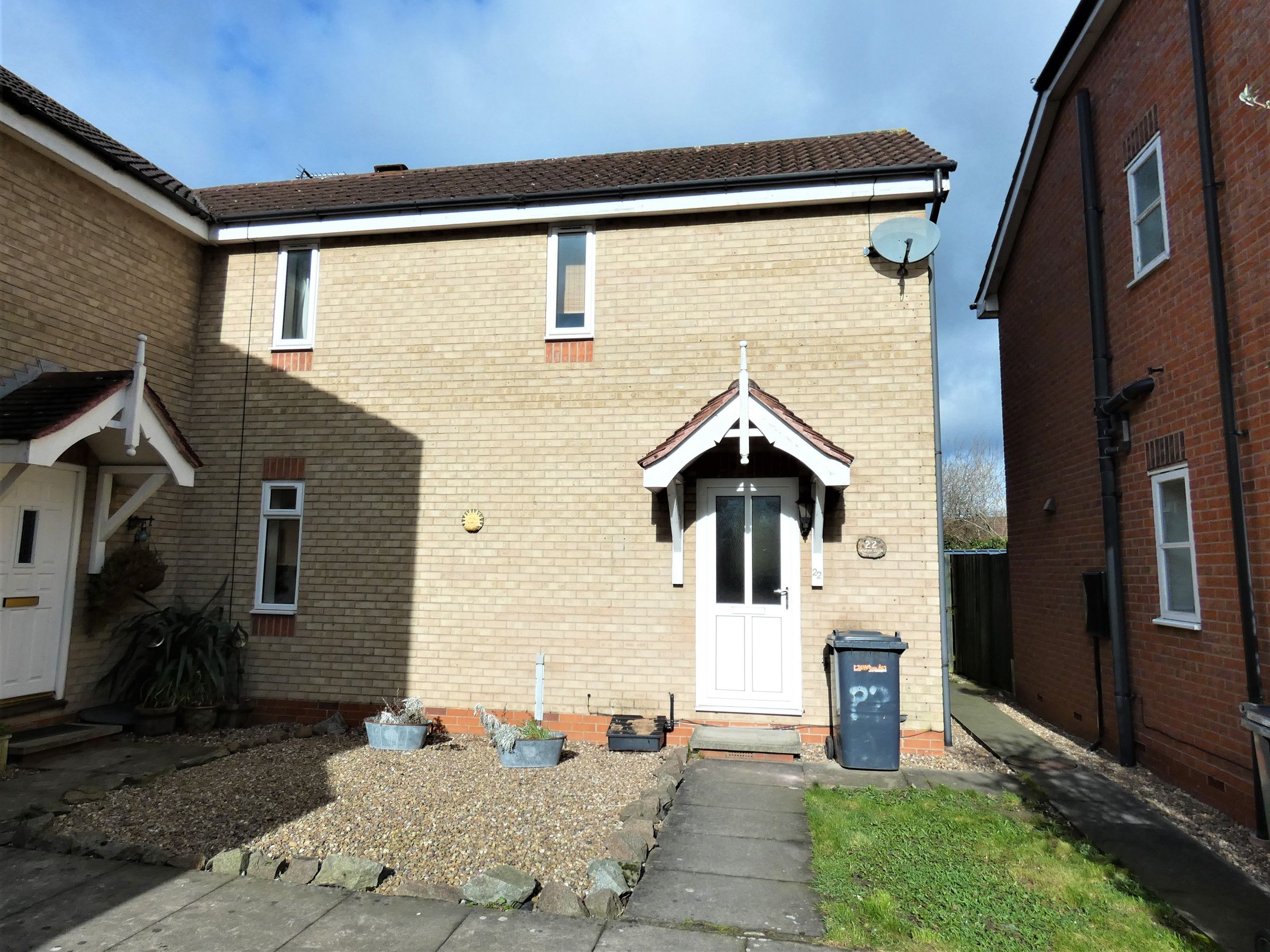 2 bed semidetached house for sale in Newham Close, Thurmaston