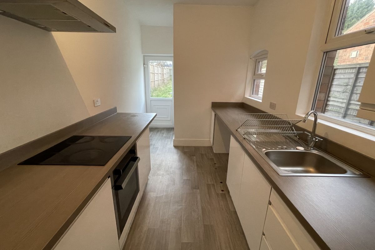 3 bed terraced house to rent in Spring Road, Coventry CV6 Zoopla