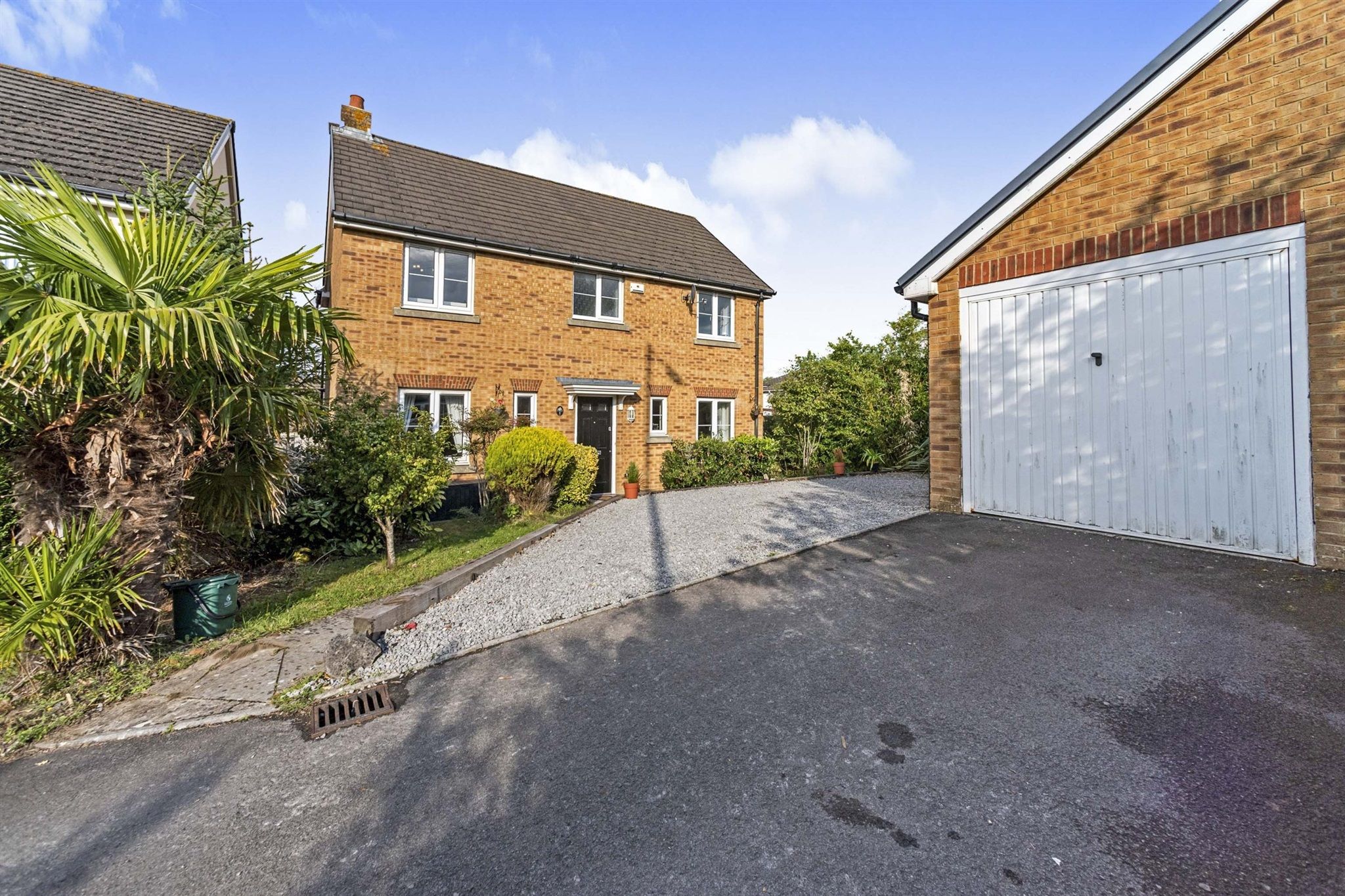 4 bed detached house for sale in Mawdlam Way, North Cornelly, Bridgend