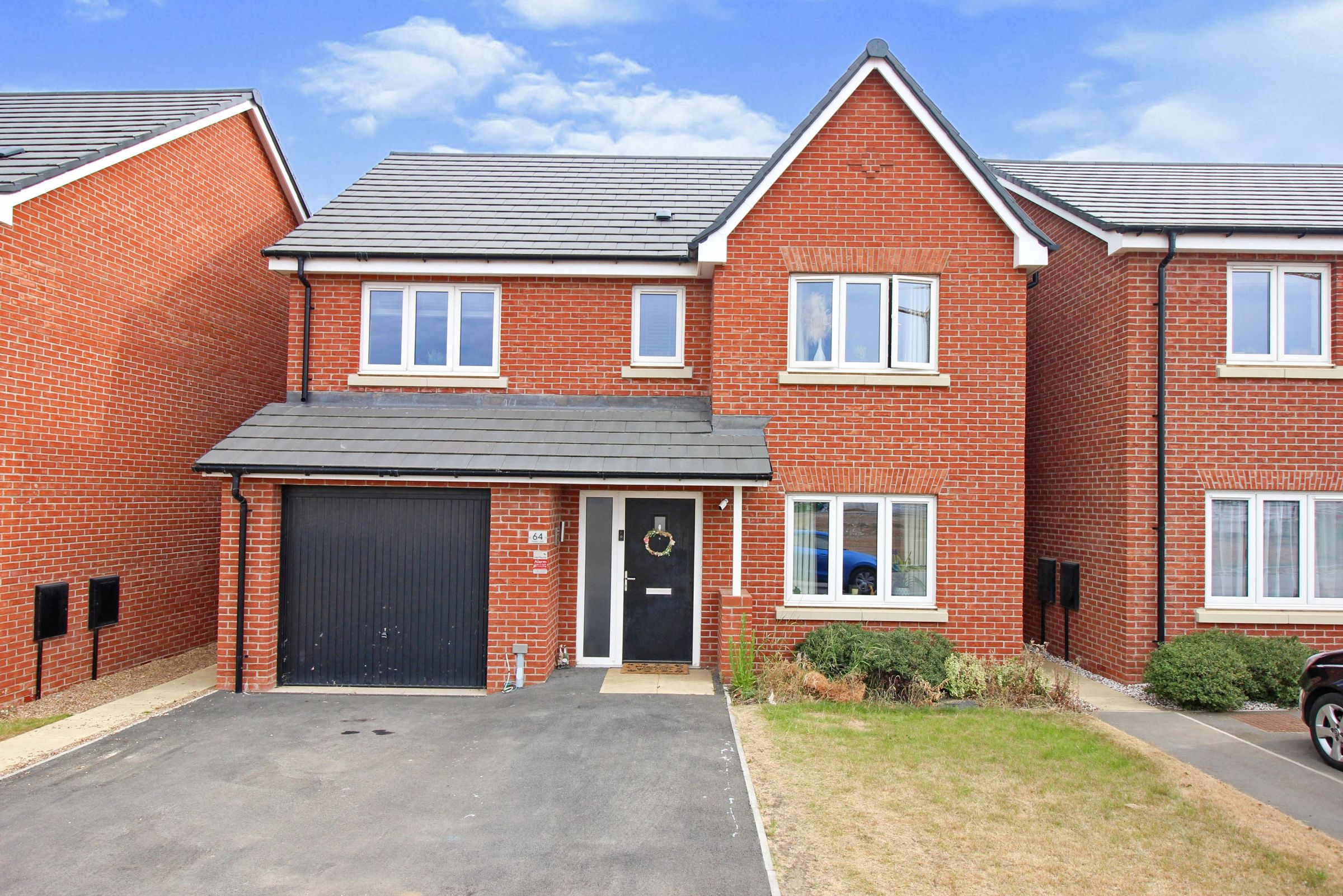 4 bed detached house for sale in Flaxley Lane, Middlebeck, Newark NG24