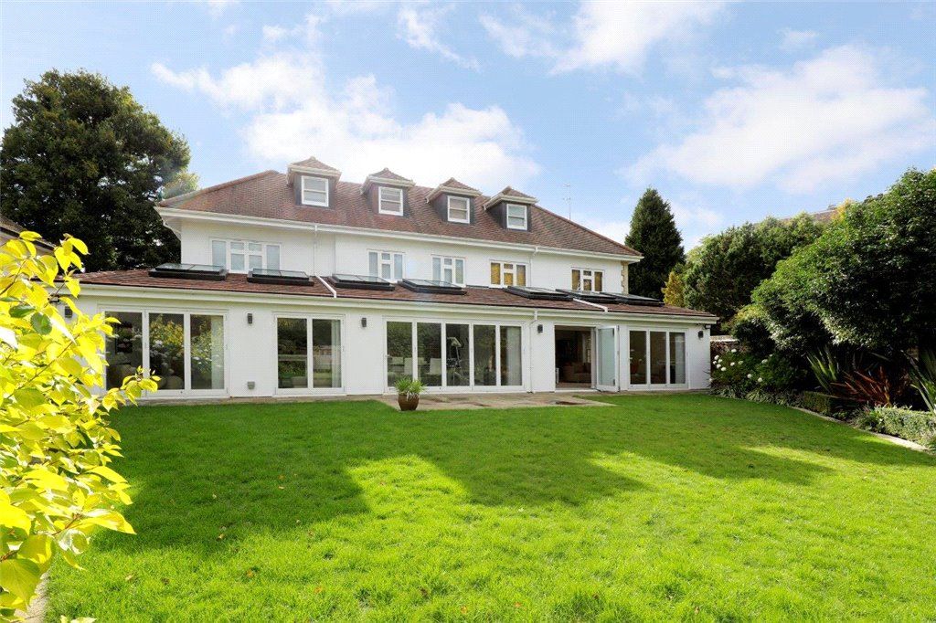 Greenoak Way, Wimbledon SW19  