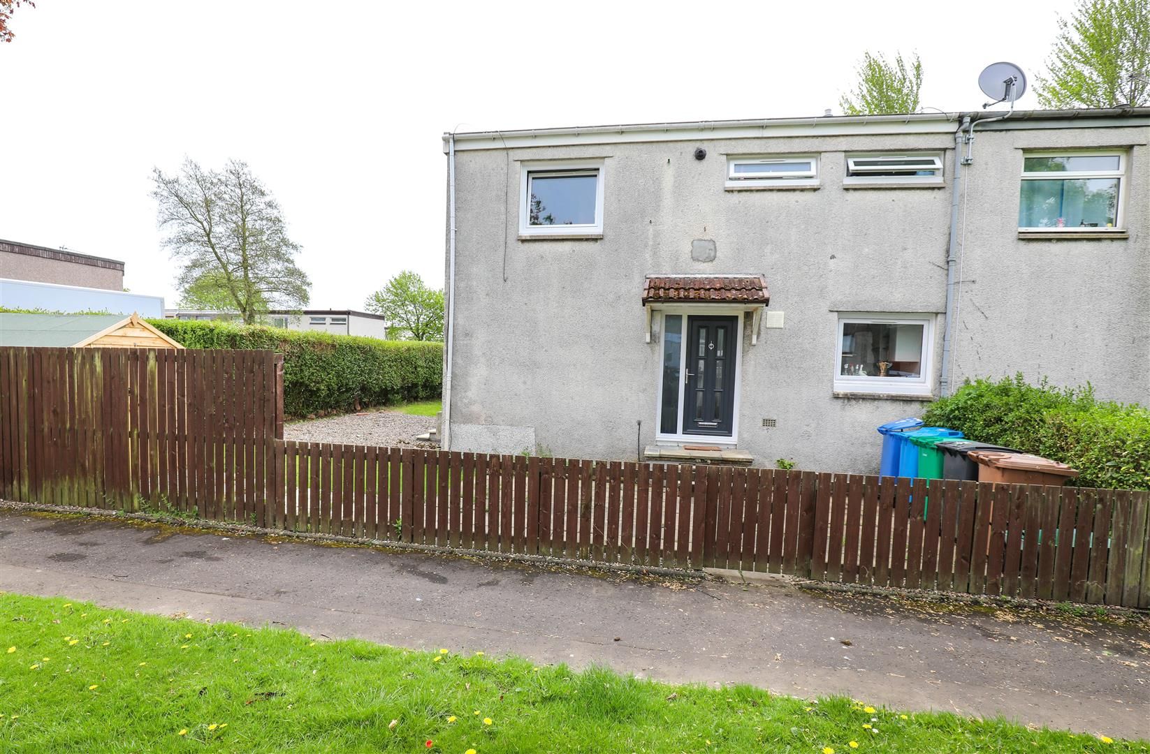 3 bed end terrace house for sale in Kelso Court, Glenrothes KY6 Zoopla