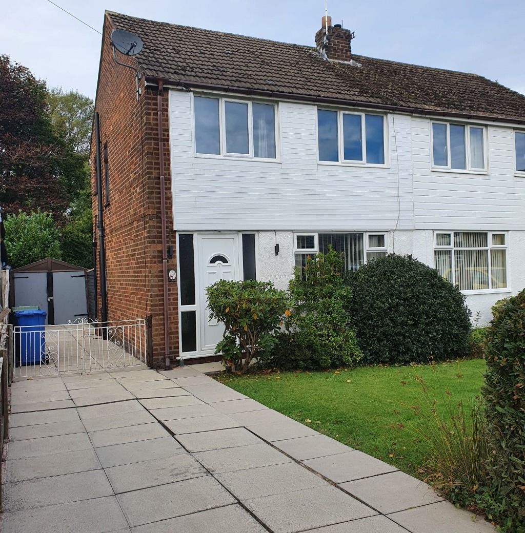 3 bed semidetached house to rent in Sandfield Crescent, Glazebury