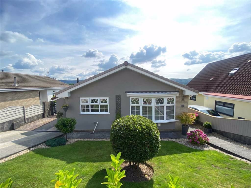 2 bed detached bungalow for sale in Cenarth Drive, Aberdare, Mid
