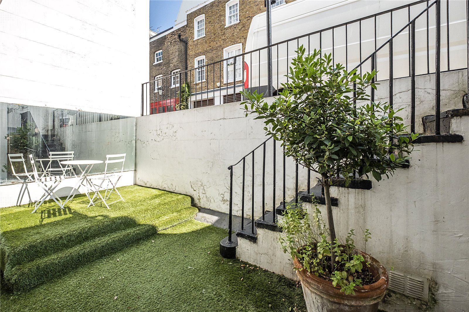 Gloucester Mews, Bayswater, London W2  