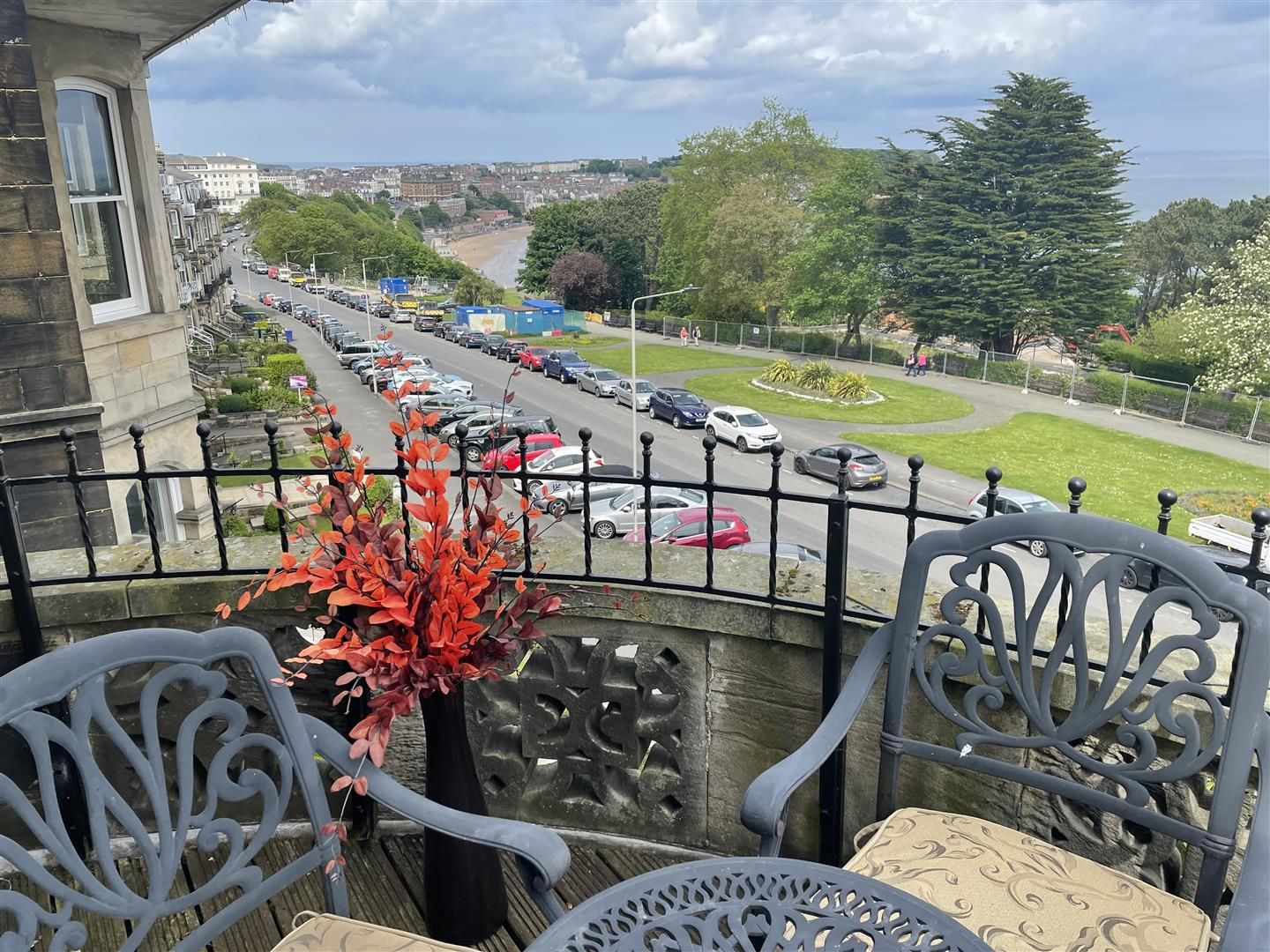 3 bed flat for sale in Esplanade, Scarborough YO11 Zoopla