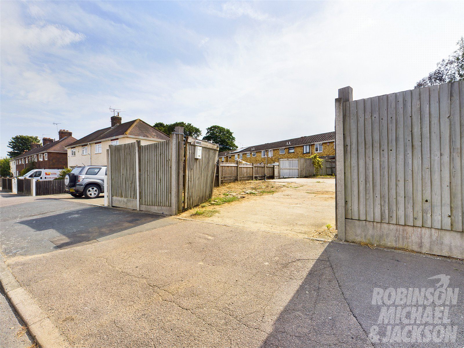 Land for sale in Middletune Avenue, Sittingbourne, Kent ME10 Zoopla