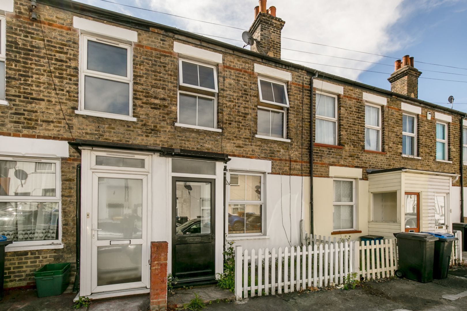 2 bed terraced house for sale in Road, Waddon, Croydon CR0 Zoopla