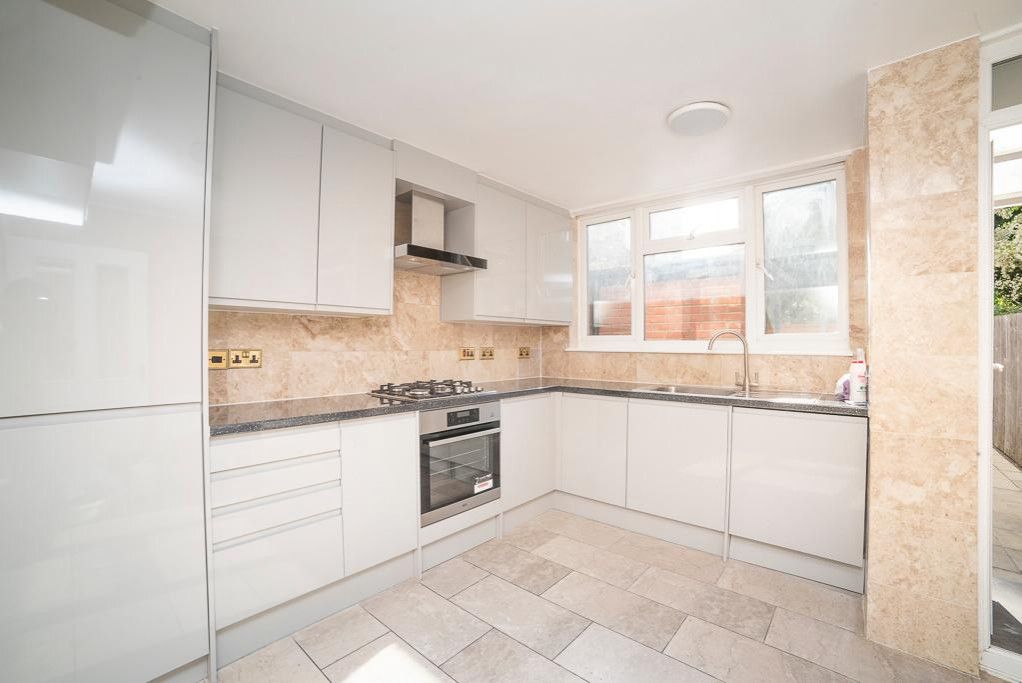4 bed terraced house for sale in Stuart Road, London NW6 Zoopla