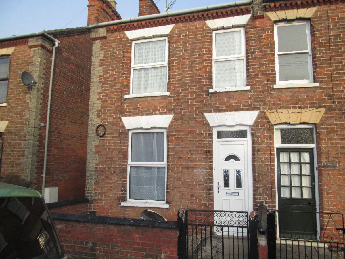 2 bed terraced house to rent in Princes Road, Wisbech PE13 Zoopla