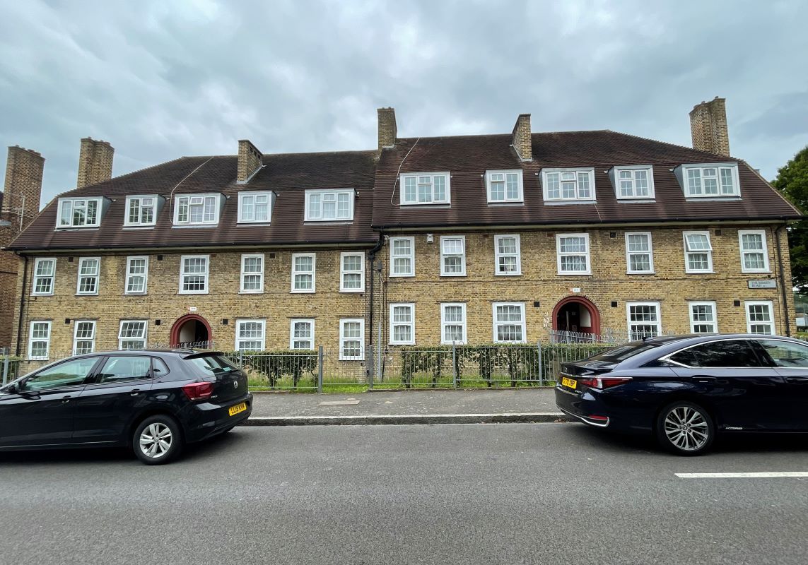 71 Thurbarn Road, Catford, London SE6  