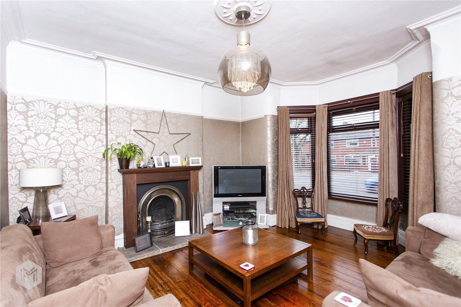 4 bed semidetached house for sale in Bolton Road, Pendlebury, Swinton