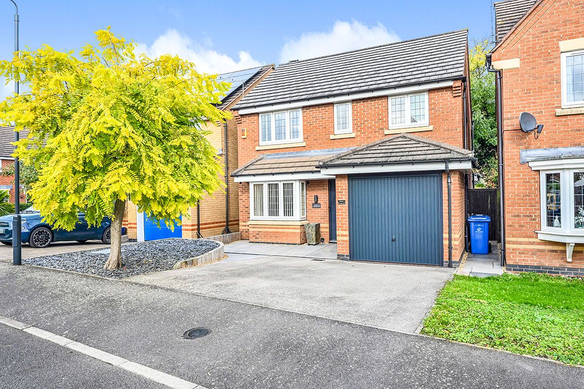 3 bed detached house for sale in Mandarin Way, Alvaston, Derby