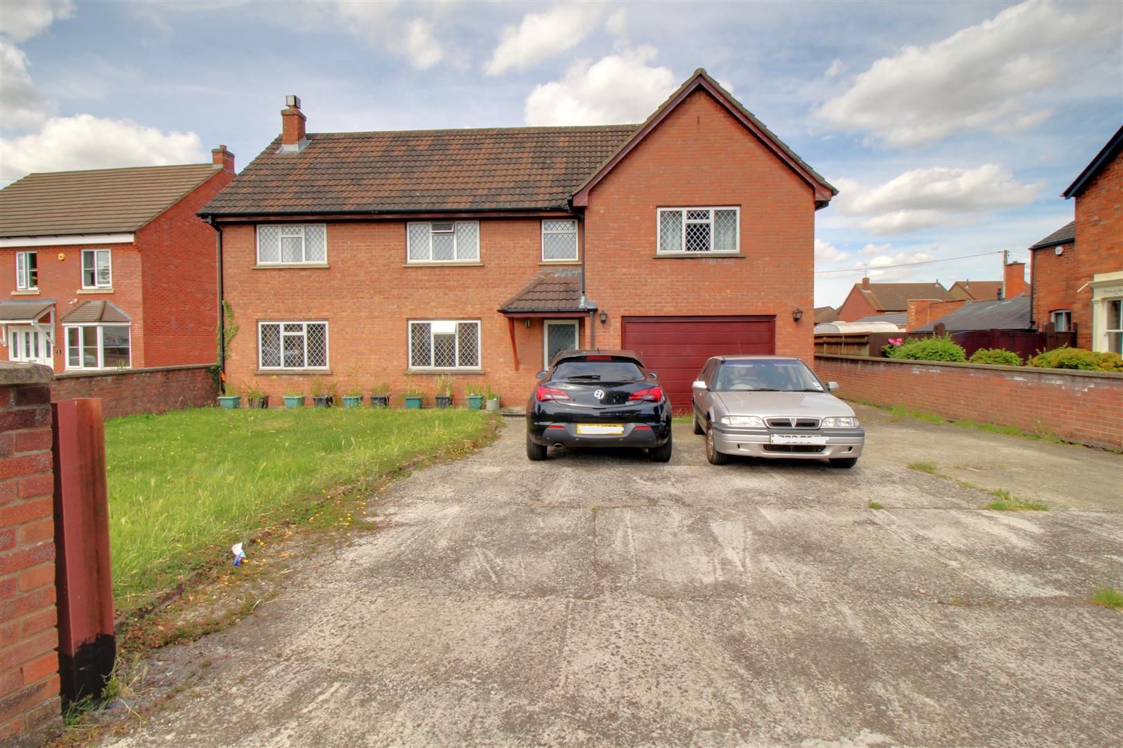 6 bed detached house for sale in Elmgrove Road East, Hardwicke