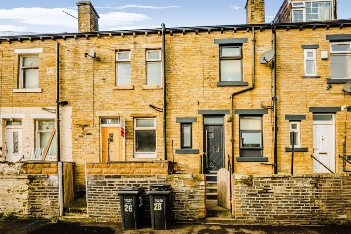 2 bed terraced house for sale in Oak Terrace, Halifax HX1 Zoopla