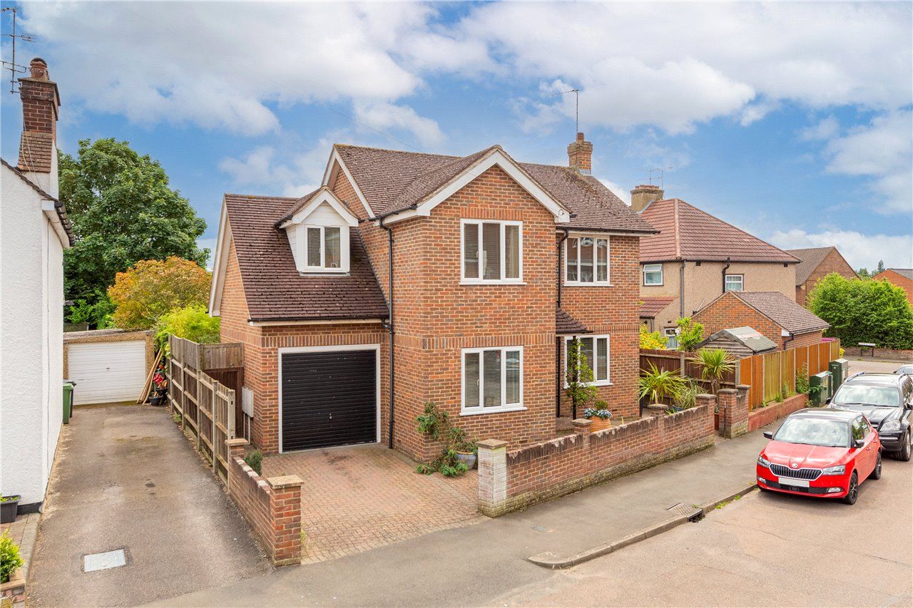 3 bed detached house for sale in Hedley Road, St.Albans AL1 Zoopla