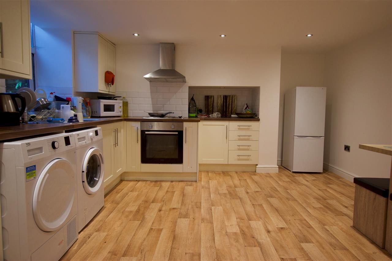 1 bed flat to rent in Arcadia Street, Keighley BD21 Zoopla