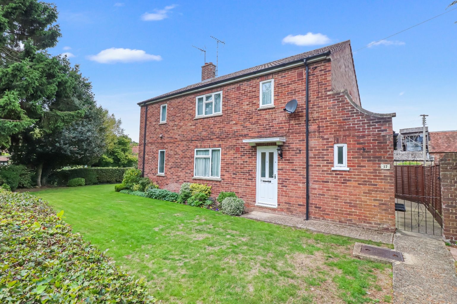 3 bed for sale in Pondwicks, Amersham HP7 Zoopla