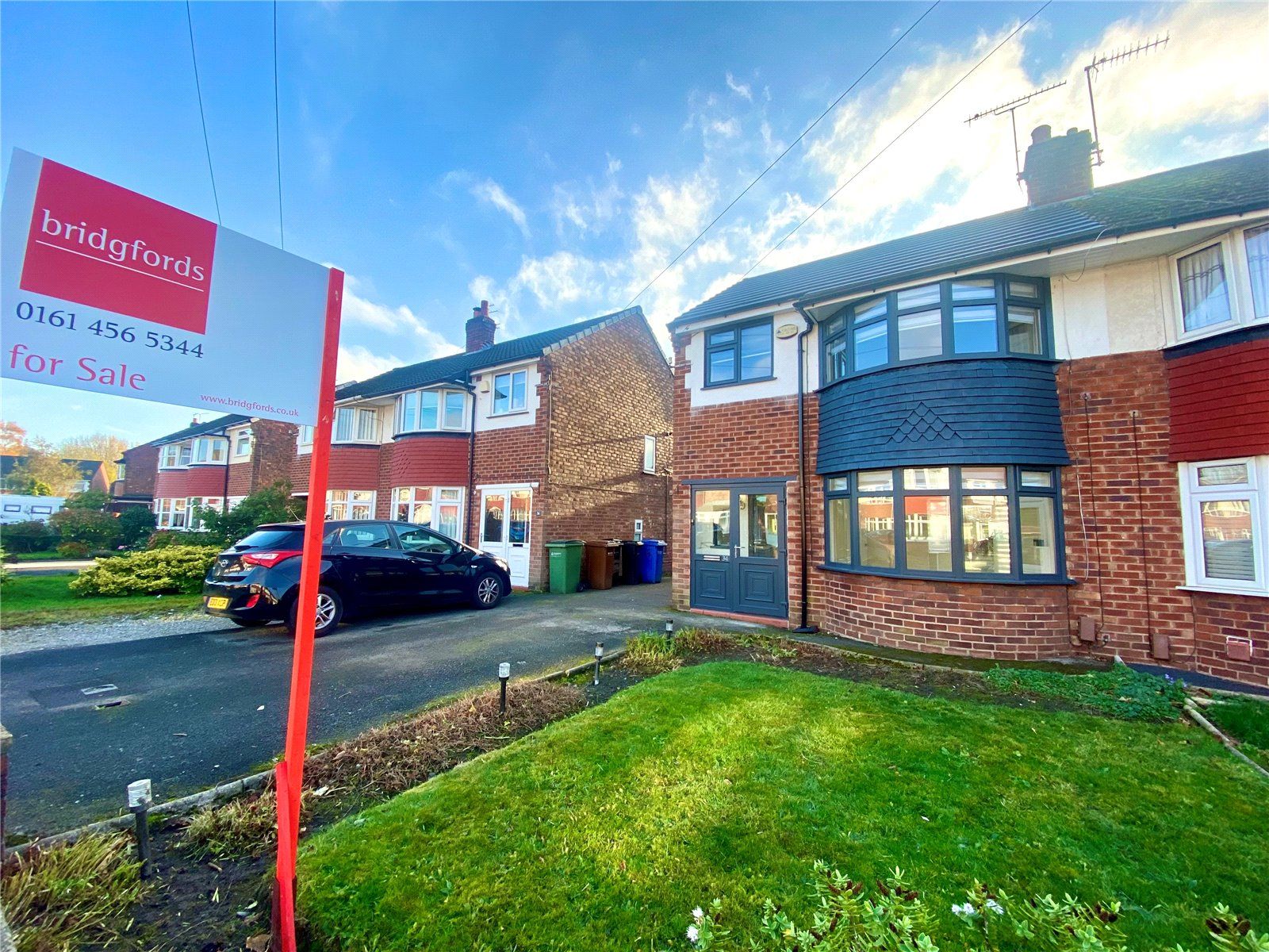 3 bed semidetached house for sale in Dovedale Road, Stockport, Greater
