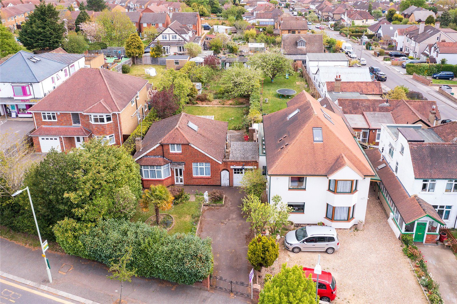 2 bed detached house for sale in Sheepcot Lane, Watford, Hertfordshire