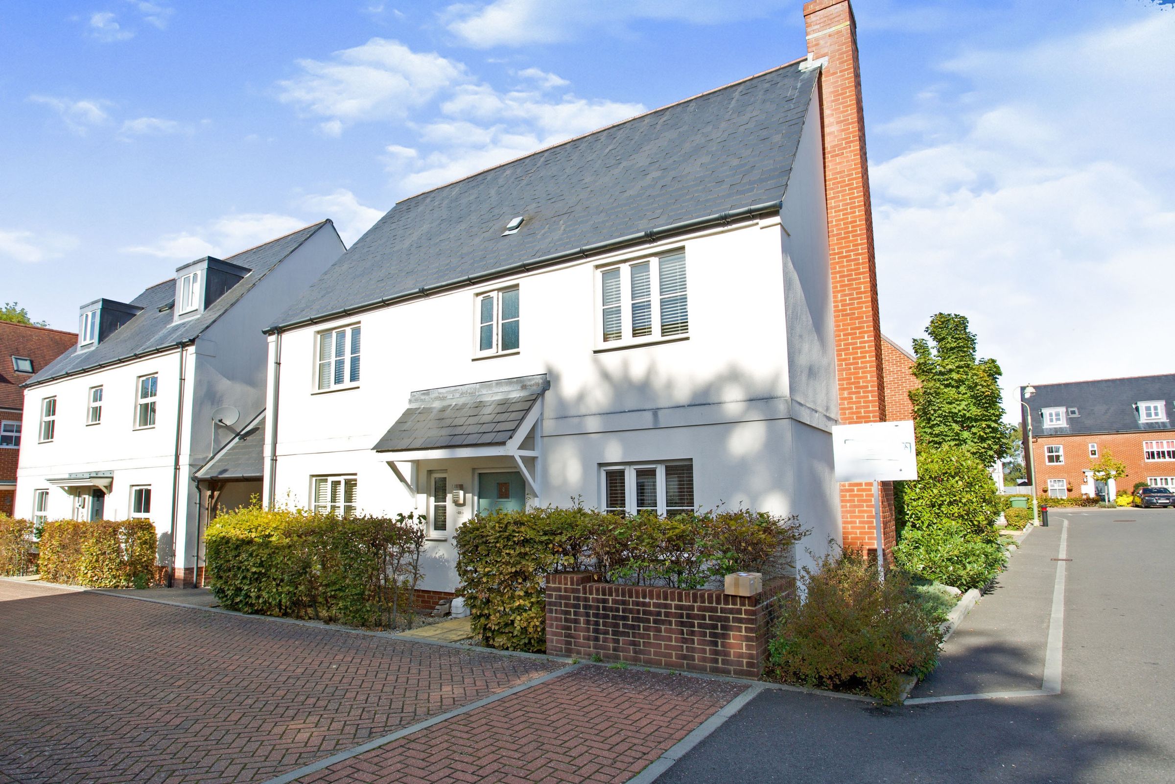 3 bed detached house for sale in Samuel Mortimer Close, Catisfield