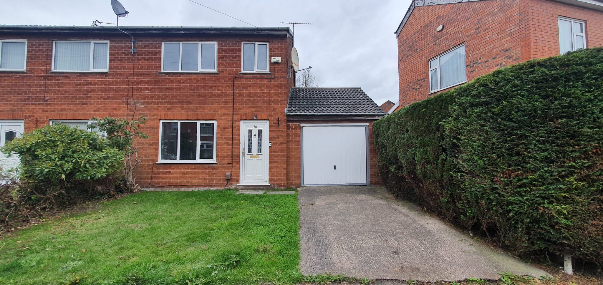3 bed semidetached house to rent in Coronation Crescent, Preston PR1