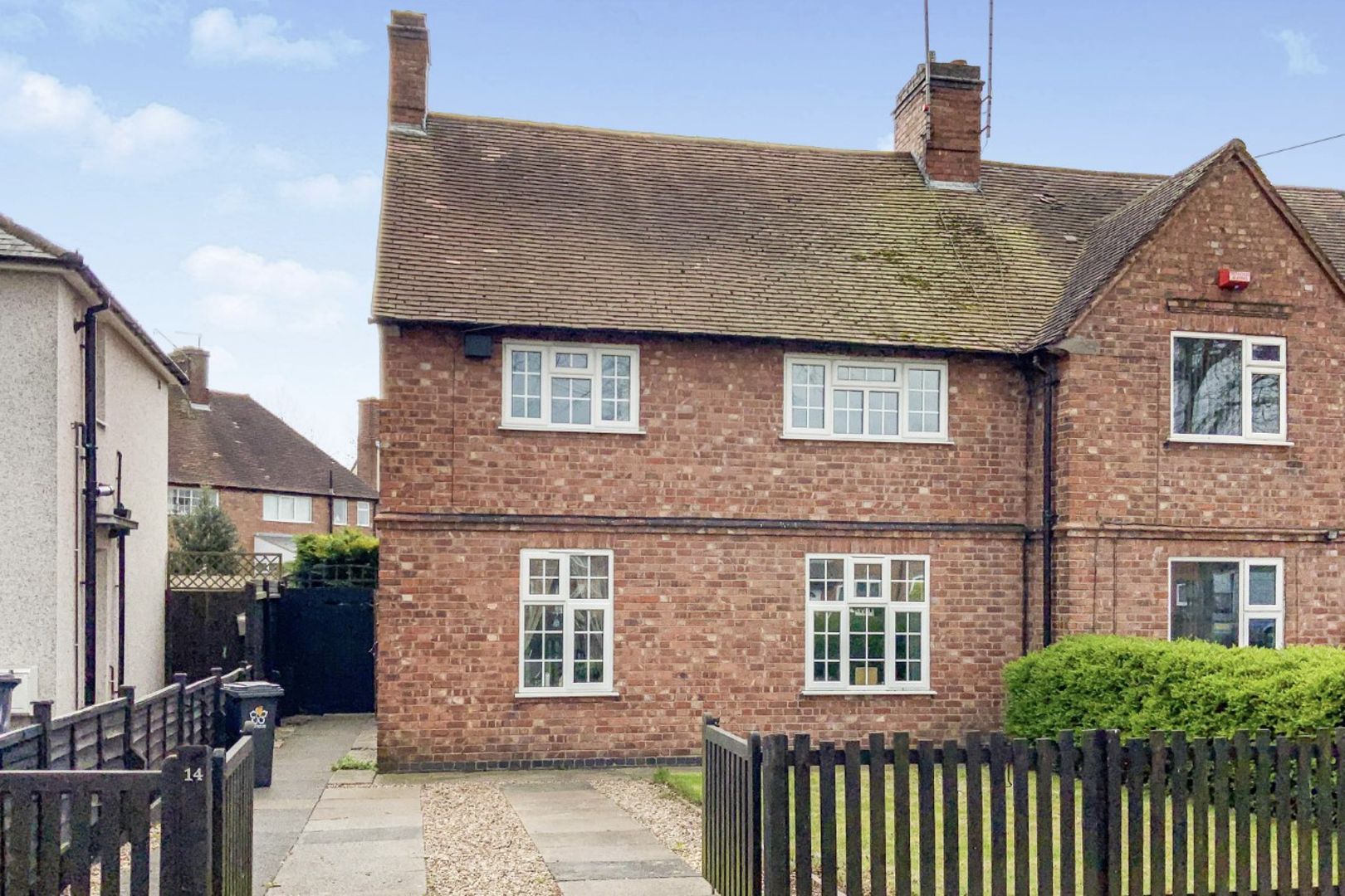 Hallam Crescent East, Leicester LE3  