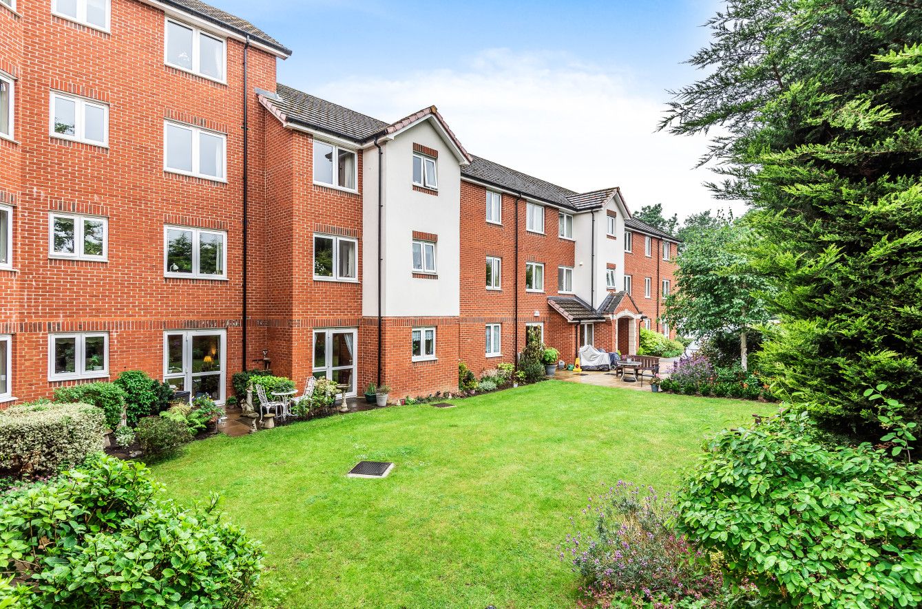 Harefield Road, Uxbridge, London UB8  