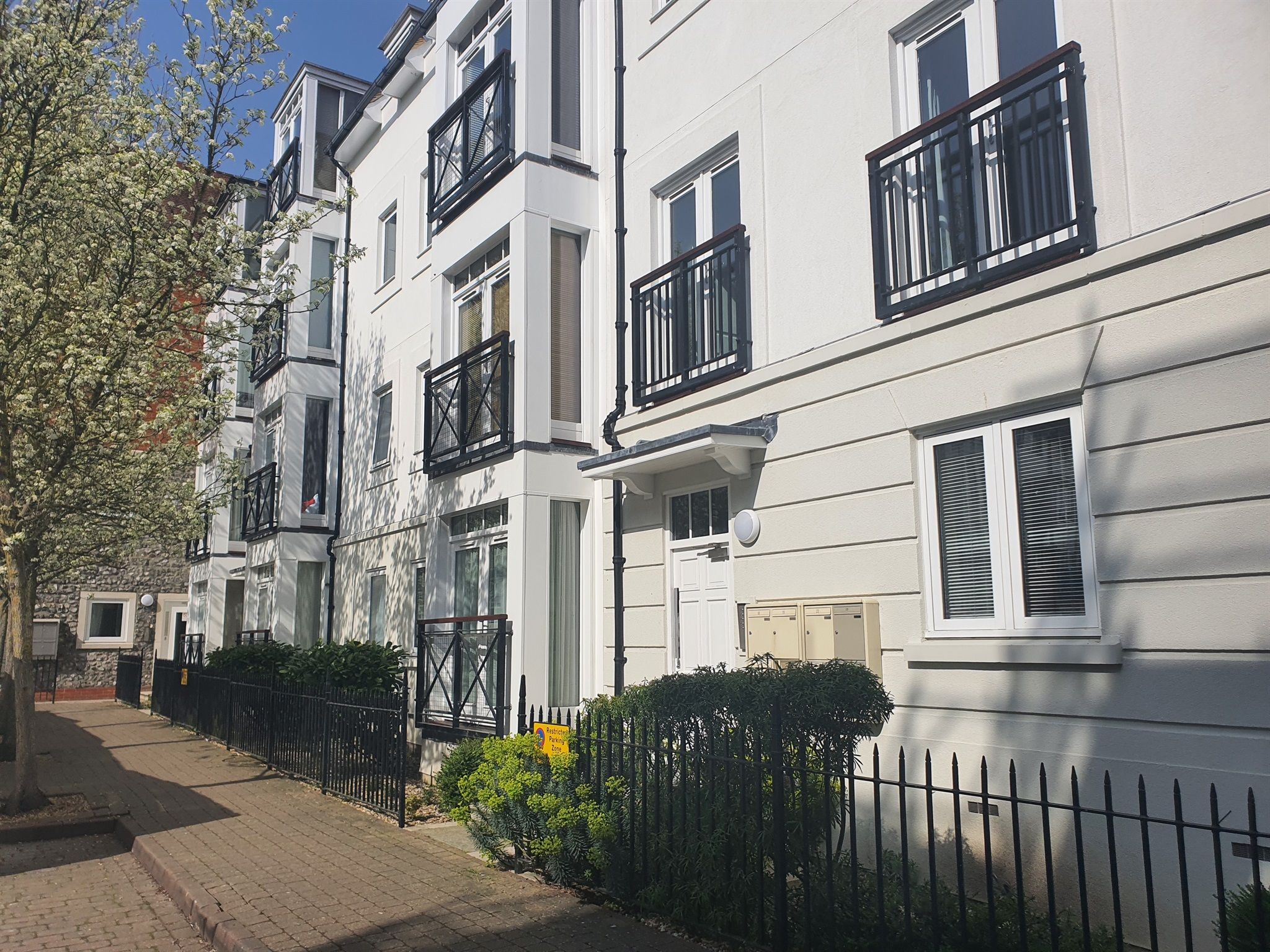 2 bed flat for sale in Old Watling Street, Canterbury CT1 - Zoopla